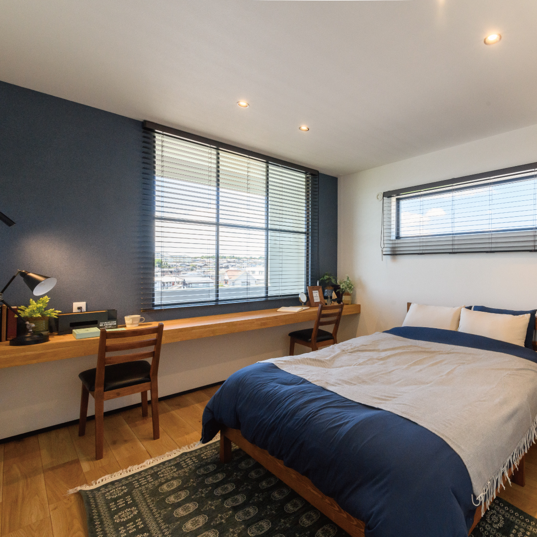 余白を活かし、素材を“編集”した住まい